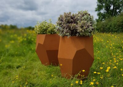 Cruach Design Carraig Cupla Twin Set Planters